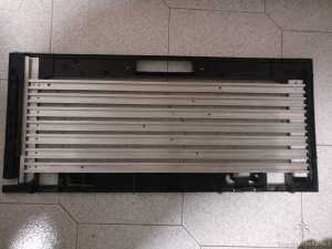 Base vista da sopra a cui attaccare i LED del Ferplast Cayman 80