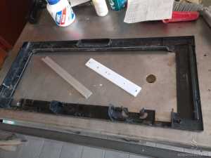 Coperchio tagliato del Ferplast Cayman 80